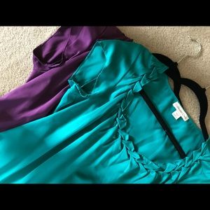 Bundle of two cap sleeve silky tops zip side
